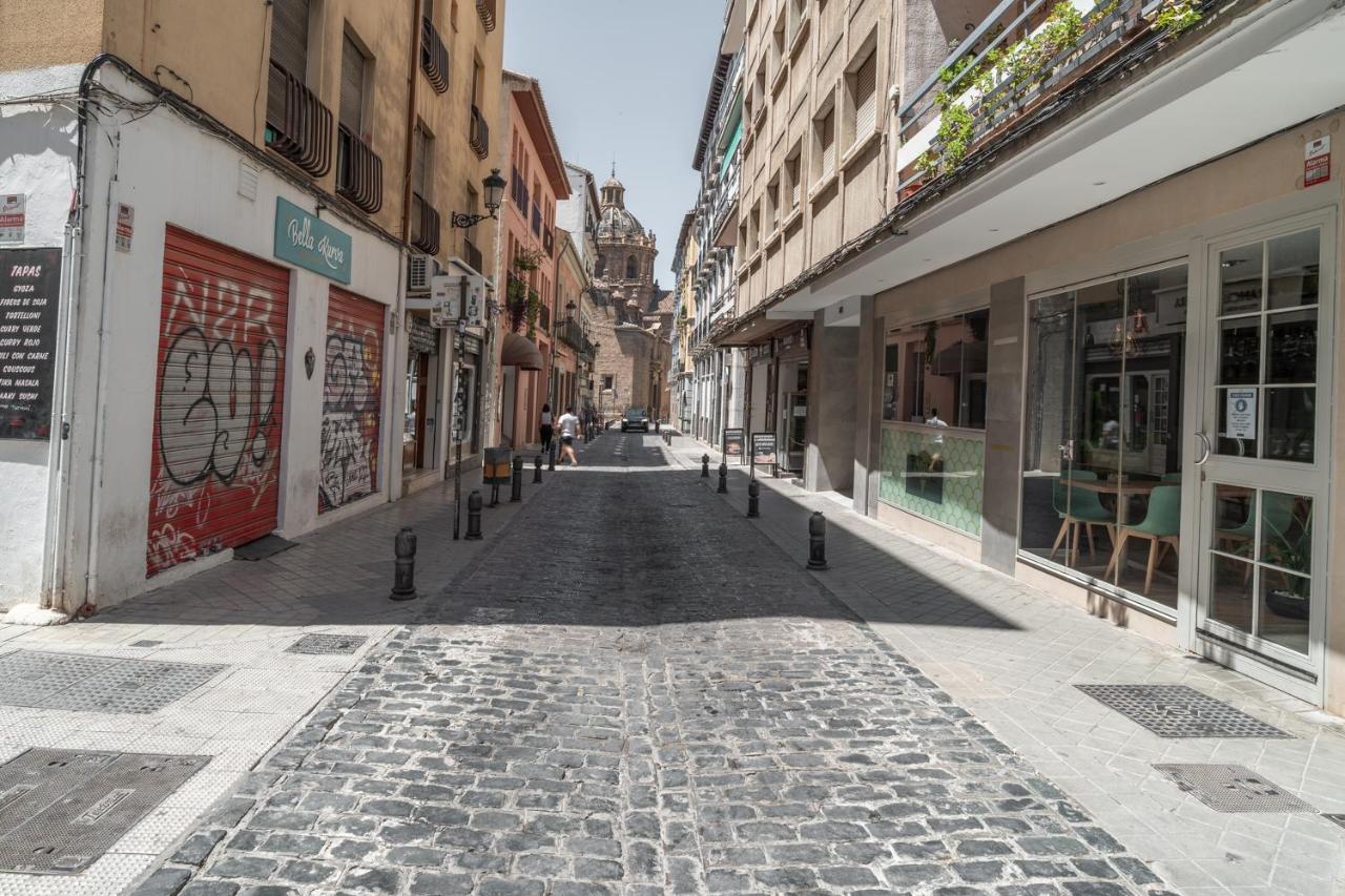 Tuguest Postigo II Catedral Apartment - Free Parking Granada Exterior photo